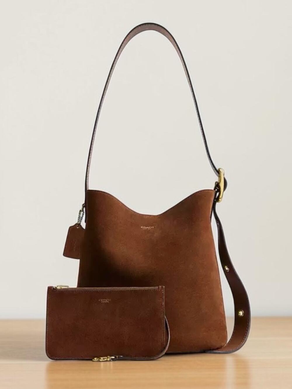 NWT Coach CCC24 Suede Bleecker Bucket Bag